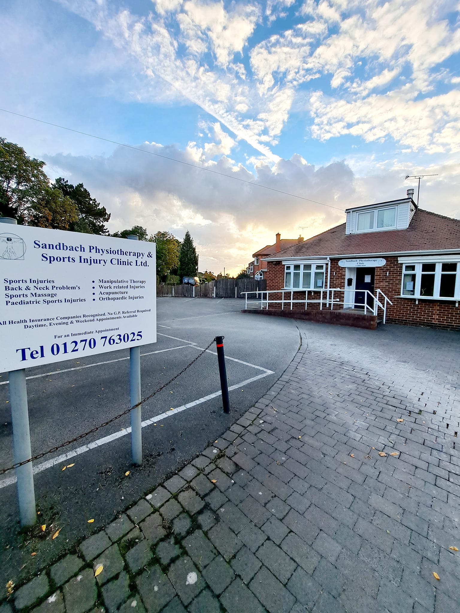 Image of front of Sandback Physio Clinic